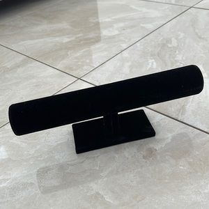 Velvet Bracelet Organizer